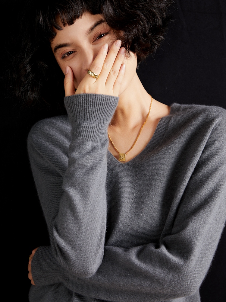 Cashmere V Neck Pullover Sweat - Resin Vat review and price